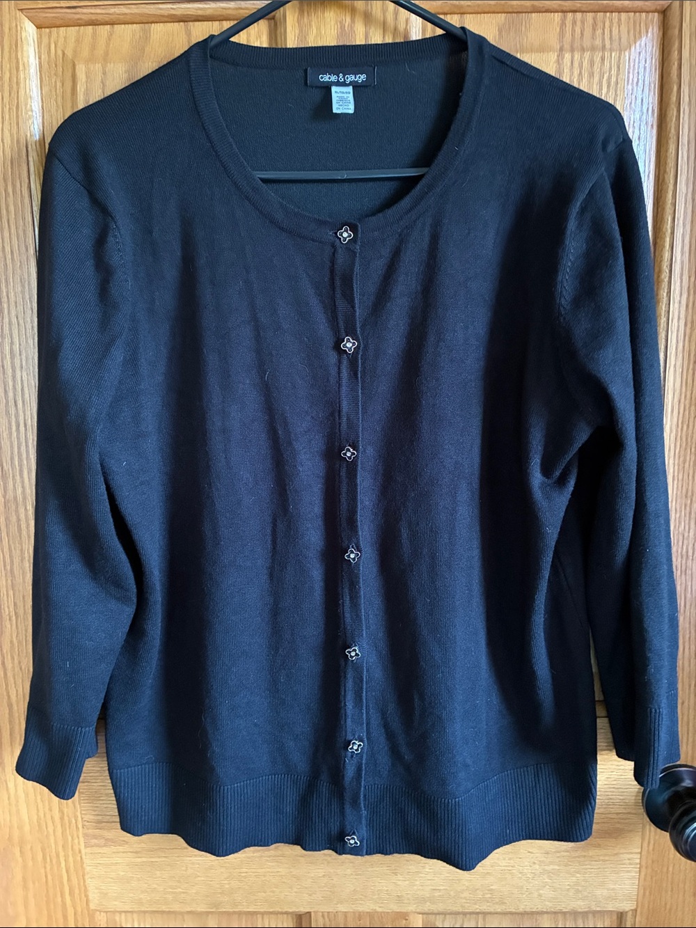 Cable & Gauge Black Floral-Button Round Neck Cardigan